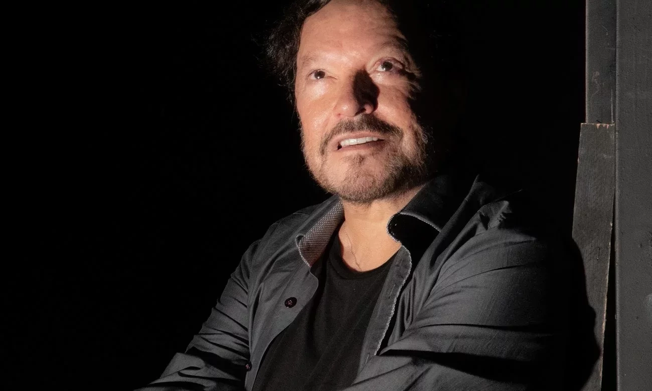 Veja os famosos que usam pseudônimos e você provavelmente não sabia - imagem 8095