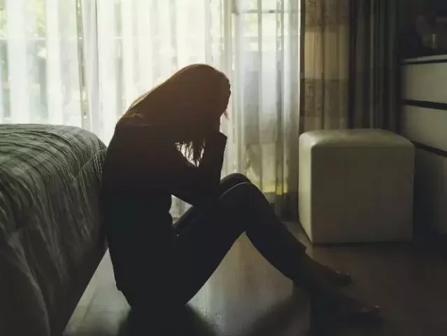 Os 4 signos do zodíaco que ficam na sofrência. Eles sofrem por amor  - imagem 6886