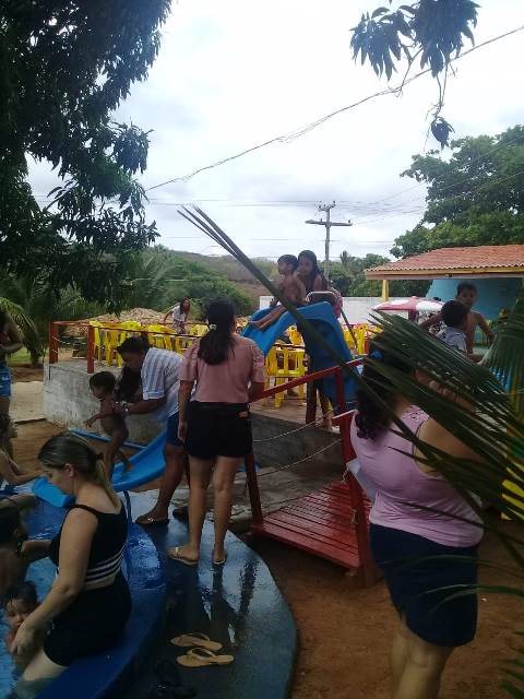 Confira as imagens do Dia de Lazer para as crianças do PCF em Dom Expedito Lopes - Imagem 5
