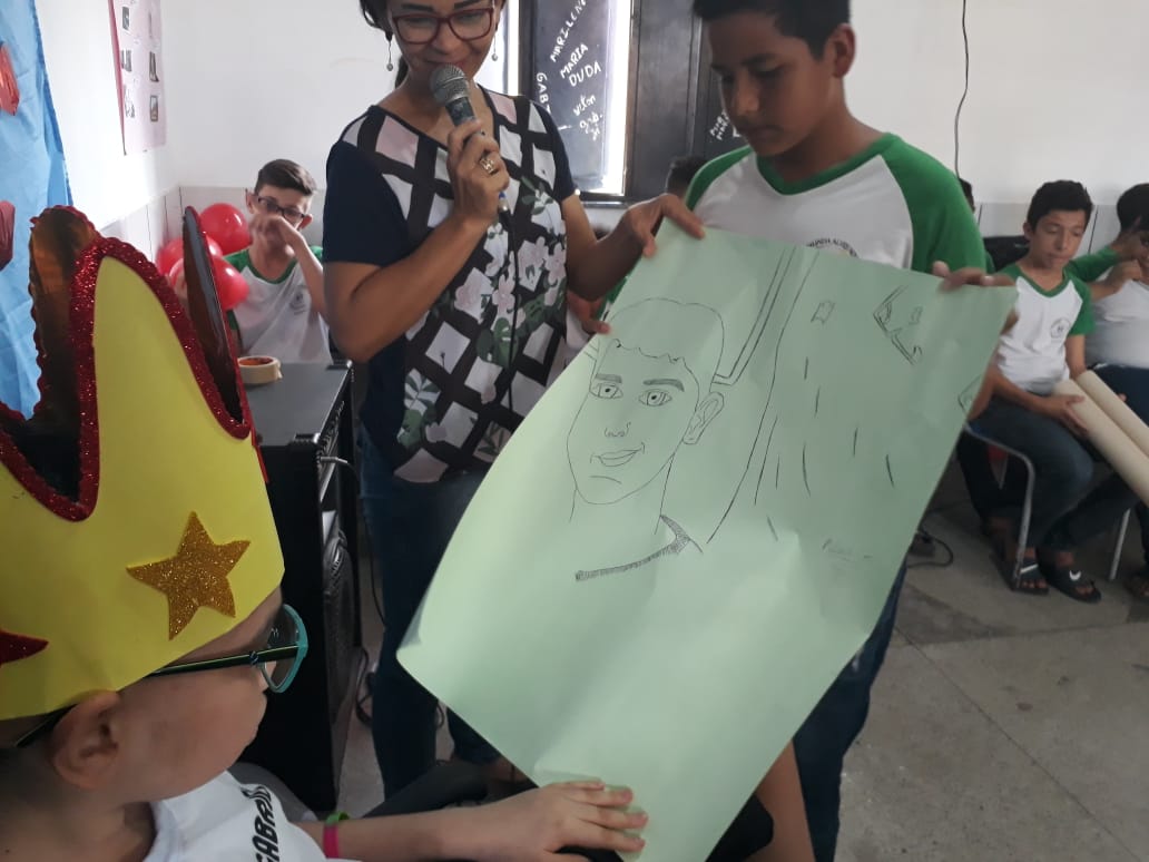 Alunos e professores fazem homenagem e acolhem o adolescente Felipe Gabriel - Imagem 6