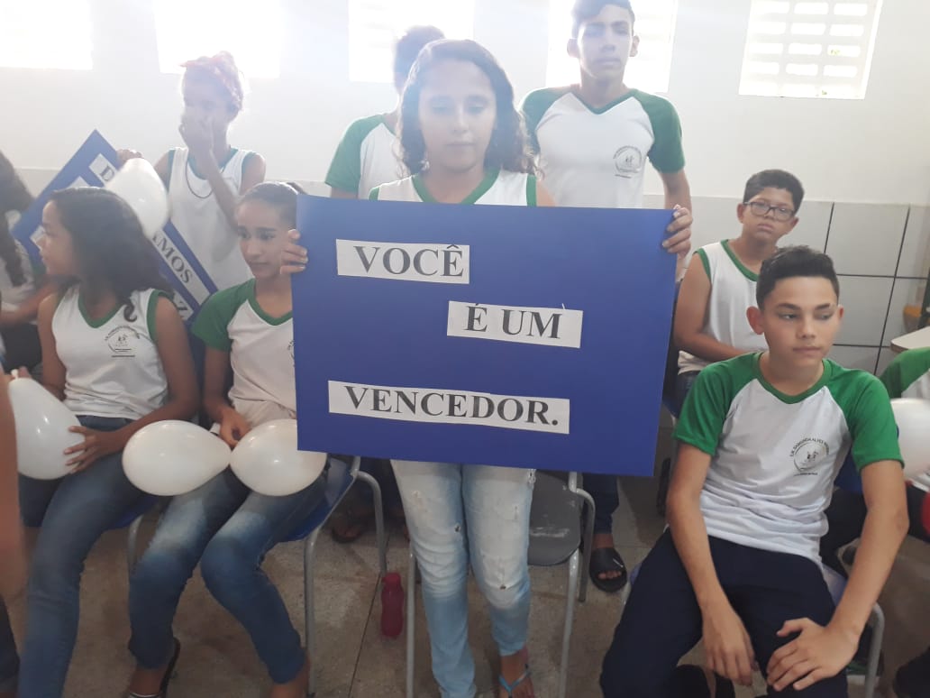 Alunos e professores fazem homenagem e acolhem o adolescente Felipe Gabriel - Imagem 14