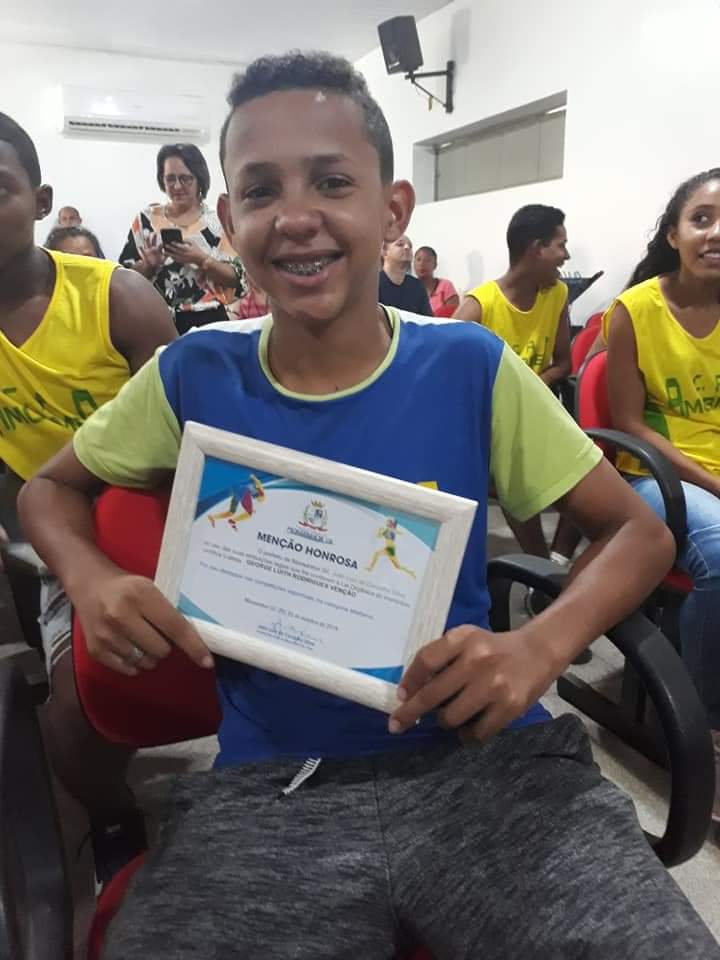 Uma manhã de homenagens, surpresas e emoções - Imagem 9