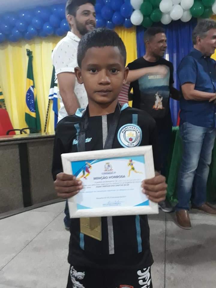 Uma manhã de homenagens, surpresas e emoções - Imagem 8