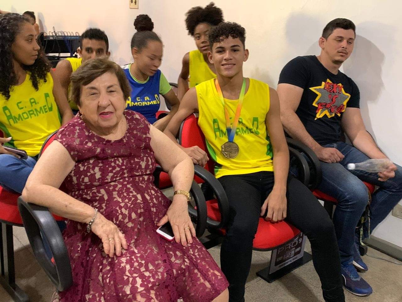 Uma manhã de homenagens, surpresas e emoções - Imagem 22