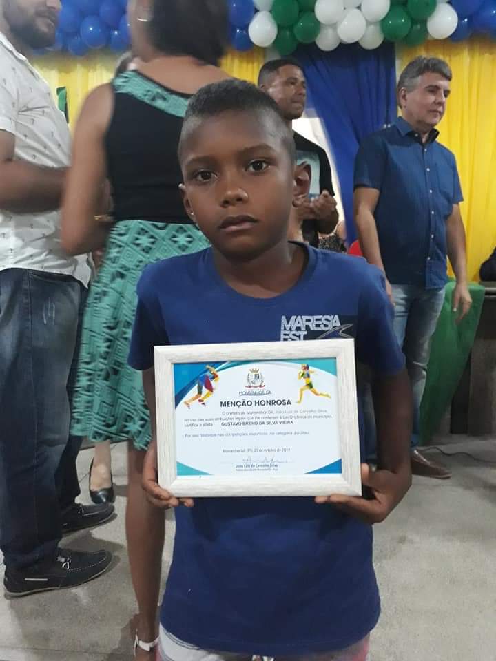 Uma manhã de homenagens, surpresas e emoções - Imagem 10