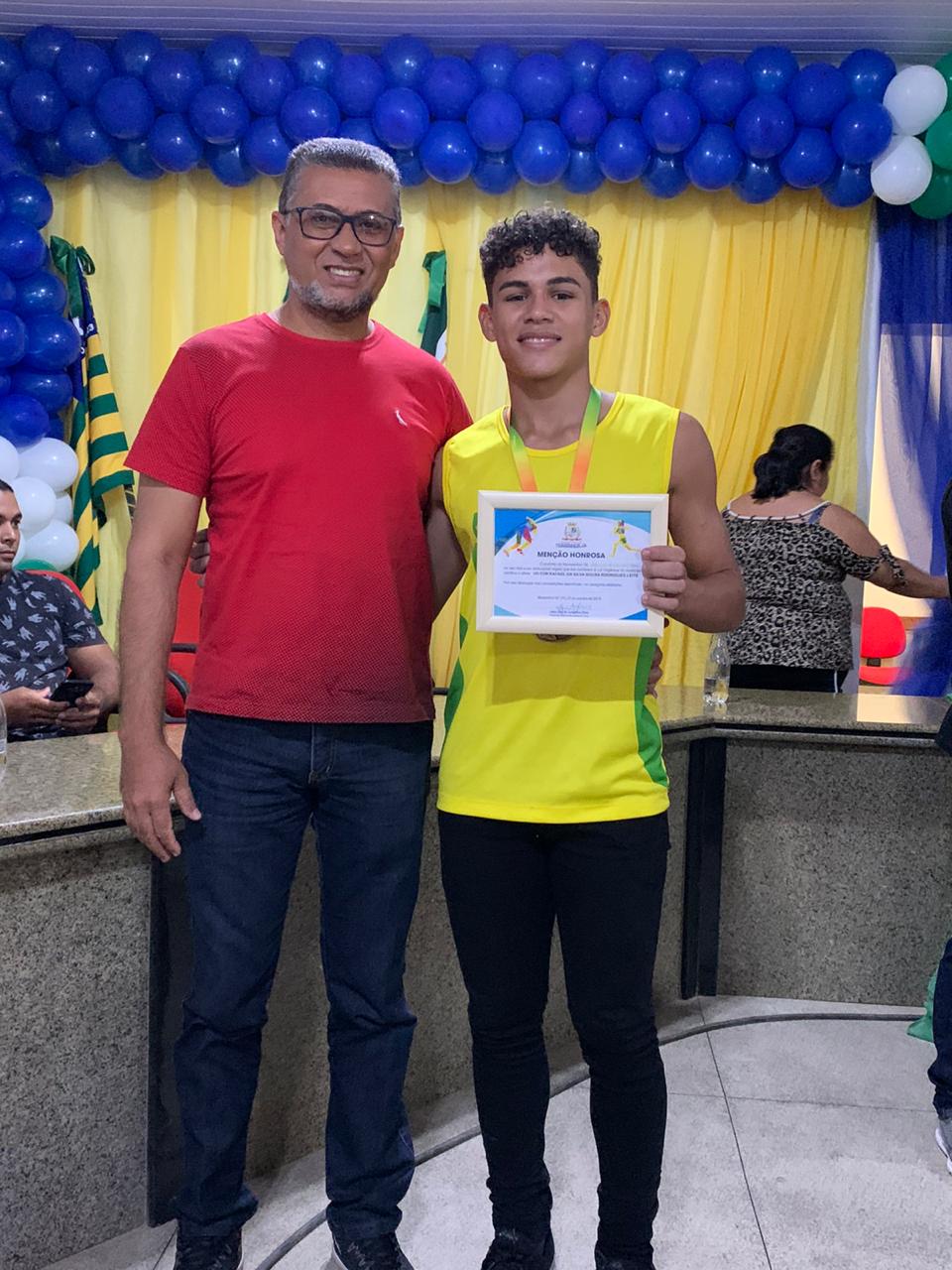 Uma manhã de homenagens, surpresas e emoções - Imagem 21