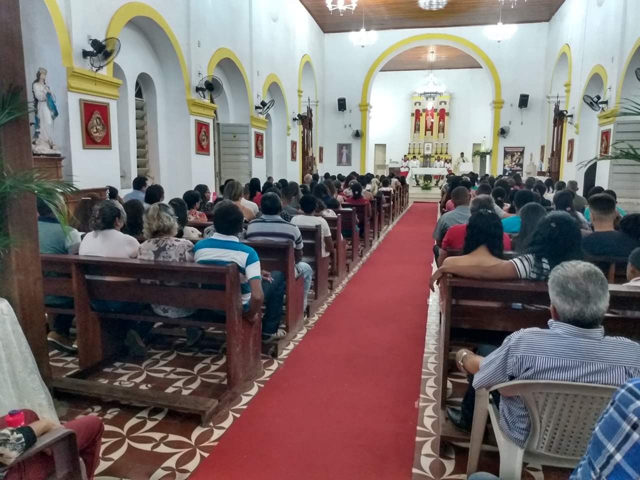 Padre Walfran Rios comemora 06 anos de sacerdócio com missa festiva  - Imagem 17