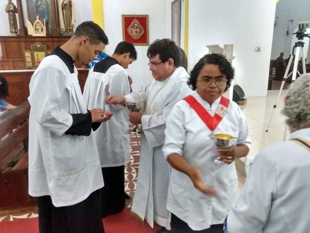 Padre Walfran Rios comemora 06 anos de sacerdócio com missa festiva  - Imagem 16