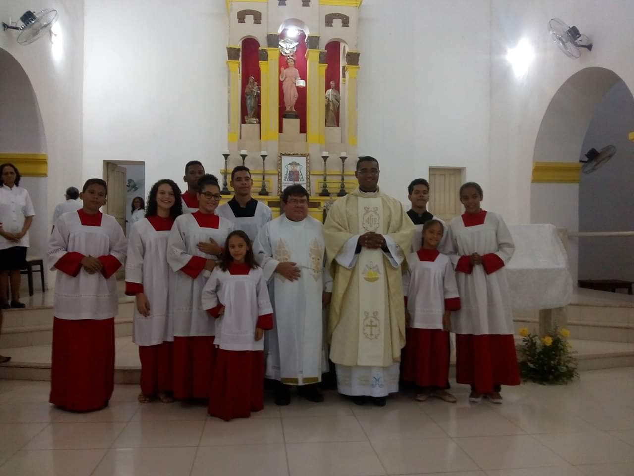 Padre Walfran Rios comemora 06 anos de sacerdócio com missa festiva  - Imagem 6