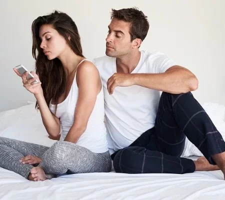 Descubra signos do zodíaco que são os mais ciumentos e possessivos