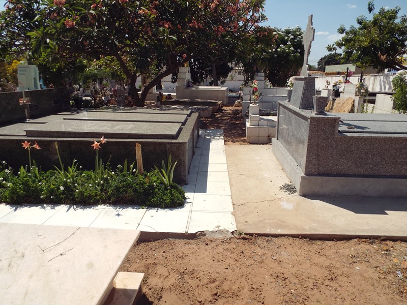 Município prepara cemitérios para a chegada do dia de finados  - Imagem 14