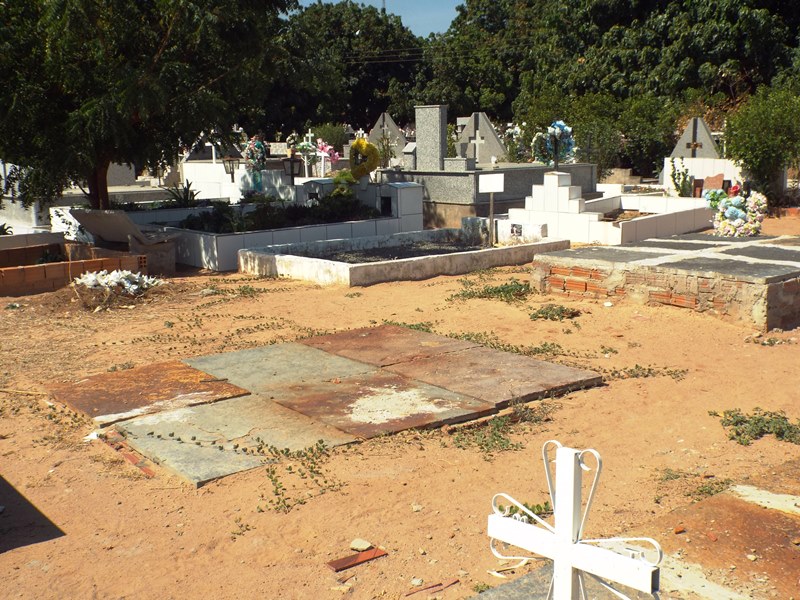 Município prepara cemitérios para a chegada do dia de finados  - Imagem 36