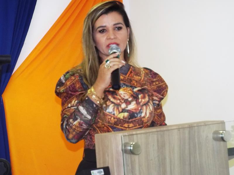 A convite da Drª Esmaela Macêdo Dr. Alexandre Nogueira ministra palestra sobre a nova lei eleitoral  - Imagem 3