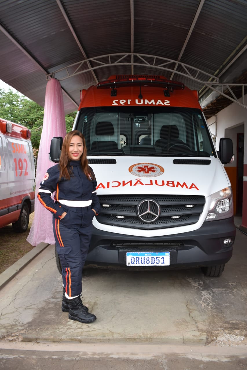 Prefeito João Luiz entrega mais 02 veículos para servir à população - Imagem 16