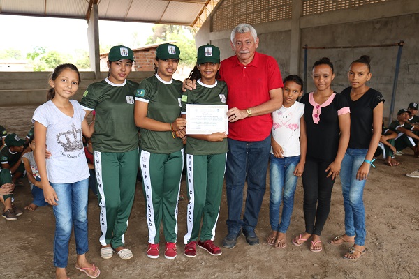 Solenidade marca entrega de diploma “Amigo do Pelotão Mirim” - Imagem 24