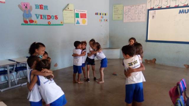 Escolas da Rede Municipal de Educação de Dom Expedito Lopes comemoram a Semana da Criança. - Imagem 26