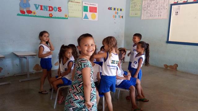 Escolas da Rede Municipal de Educação de Dom Expedito Lopes comemoram a Semana da Criança. - Imagem 3