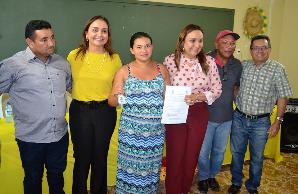 Moradores da zona rural de Joaquim Pires recebem casas pelo PNHR - Imagem 16