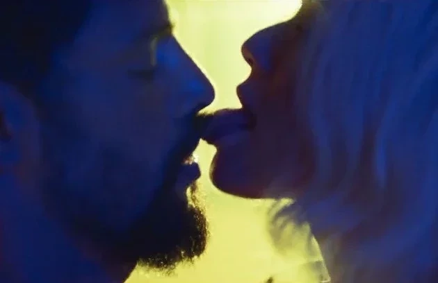 Série tem Mariana Ximenes nua e cenas quentes com Cauã; veja fotos - imagem 9137