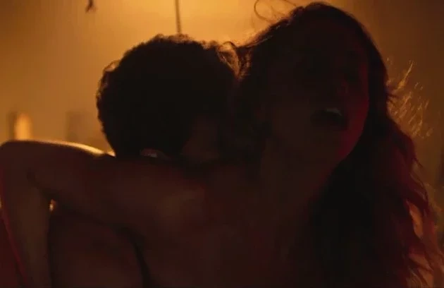 Série tem Mariana Ximenes nua e cenas quentes com Cauã; veja fotos - imagem 9143
