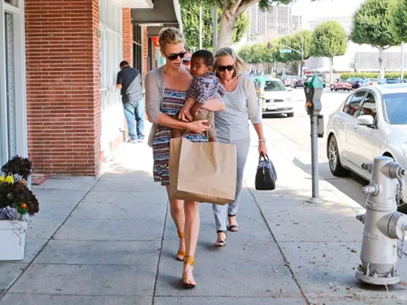 Saiba regras que as babás das celebridades são obrigadas a seguir - imagem 9953