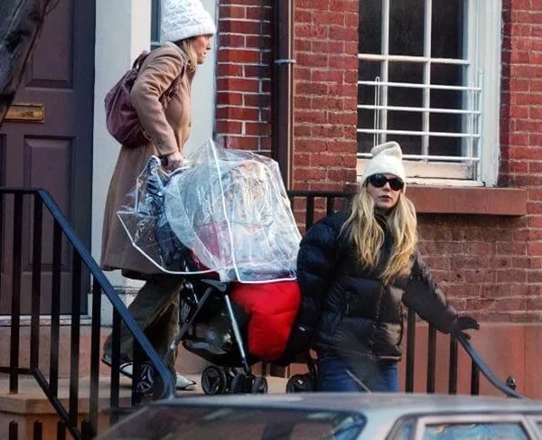 Saiba regras que as babás das celebridades são obrigadas a seguir - imagem 9941