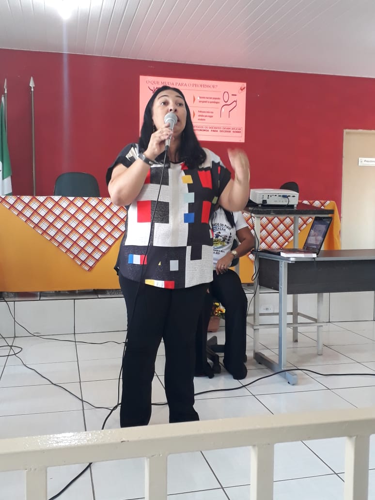 Secretaria municipal de educação de Santo Inácio realiza formação continuada para professores - Imagem 6