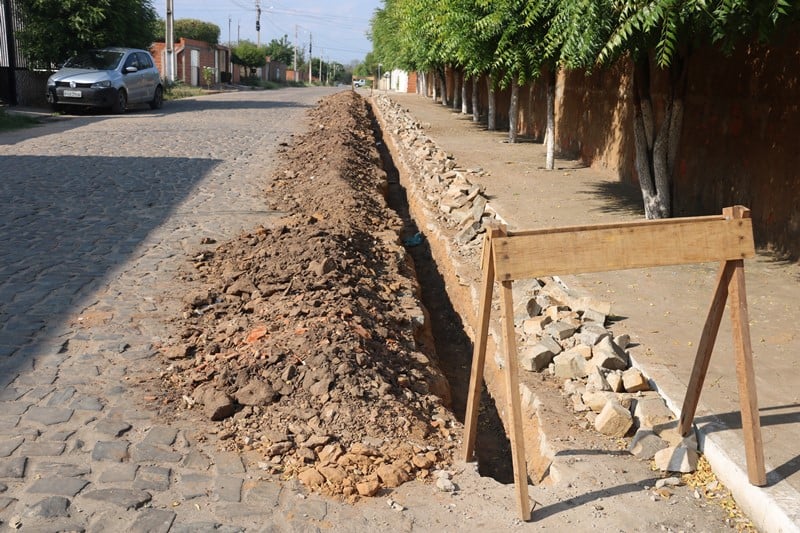 Prefeitura de Água Branca faz melhorias na energia de escola e em água de bairros - Imagem 1