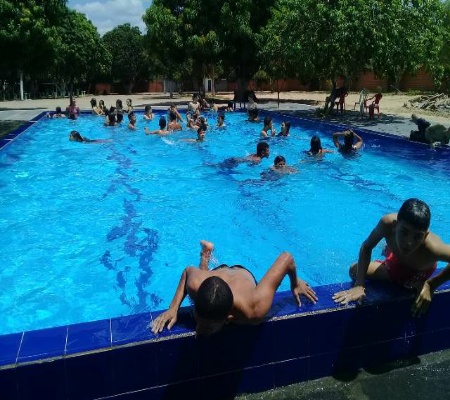 Secretaria de Assistência social de Dom Expedito Lopes promove confraternização para crianças e adolescentes.