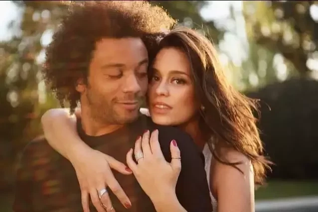 Confira as atrizes que já se envolveram  com jogadores de futebol - imagem 10942