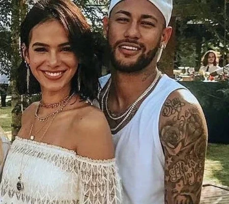 Confira as atrizes que já se envolveram  com jogadores de futebol