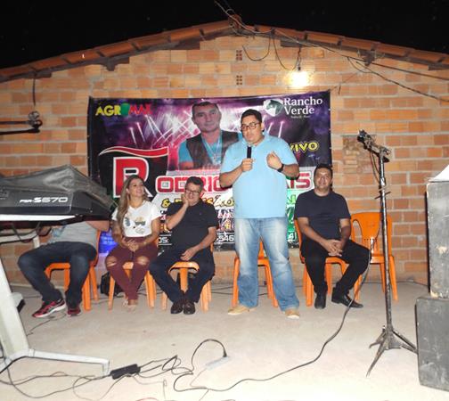 Rádio Cruzeiro AM concretiza campanha solidária com entrega de cestas de alimento  - Imagem 26