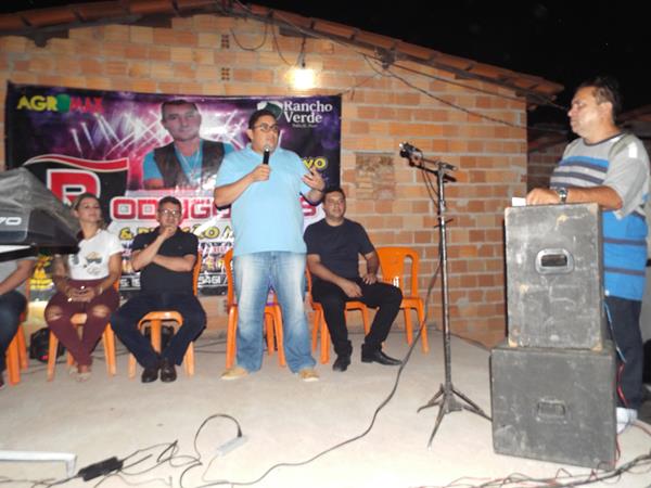 Rádio Cruzeiro AM concretiza campanha solidária com entrega de cestas de alimento  - Imagem 27