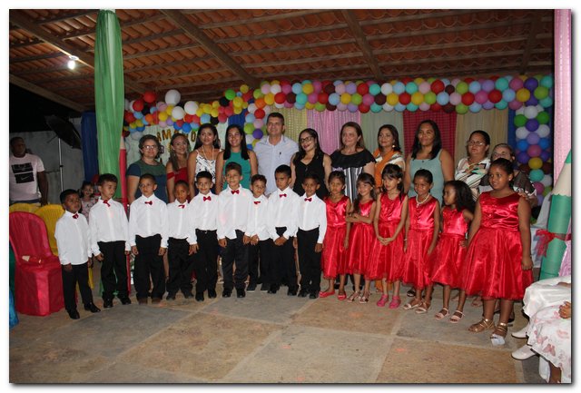 Escola Monsenhor Lopes realiza festa de formatura - Imagem 46