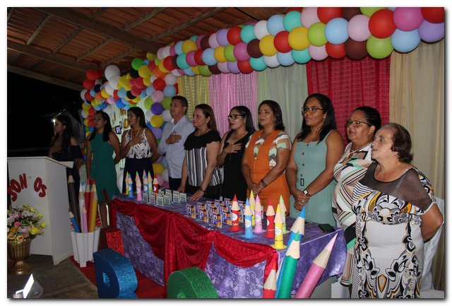 Escola Monsenhor Lopes realiza festa de formatura - Imagem 2