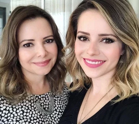 Cara de um, focinho do outro!  Pais famosos e filhos que são idênticos