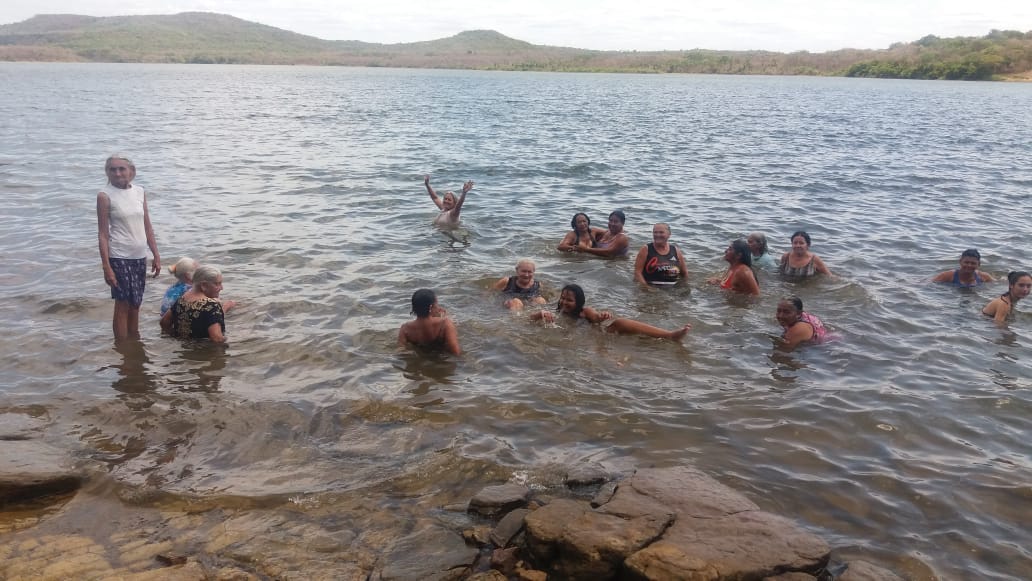 Idosos do SCFV de Pedro II participam de manhã de lazer no Açude Caldeirão - Imagem 44