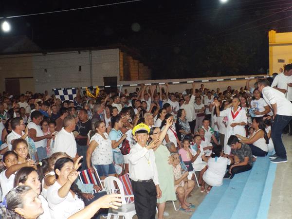 Procissão marca o início do festejo da Imaculada Conceição em Pedro II  - Imagem 38