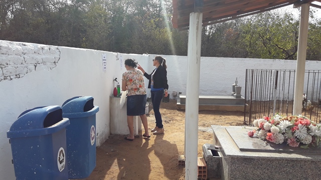 Dia de Finados em DEL – Visitantes foram surpreendidos nos cemitérios com organização, limpeza e missa. - Imagem 76