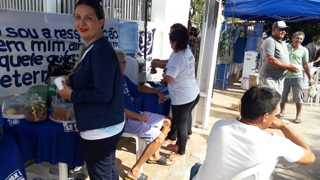 Dia de Finados em DEL – Visitantes foram surpreendidos nos cemitérios com organização, limpeza e missa. - Imagem 79