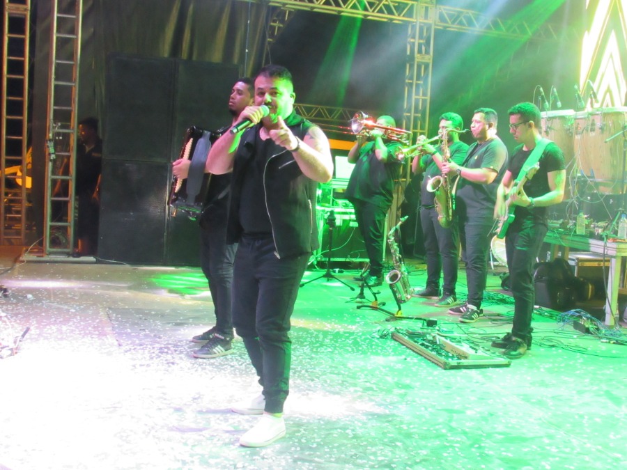 Lagosta Bronzeada, João Veloso e Banda Talismã animam a 1ª noite da 29º da Festa do Leite de São José do Divino - Imagem 16