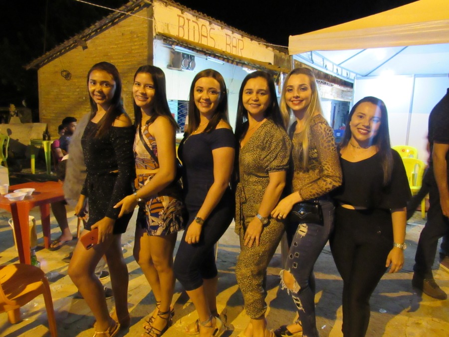 Lagosta Bronzeada, João Veloso e Banda Talismã animam a 1ª noite da 29º da Festa do Leite de São José do Divino - Imagem 14