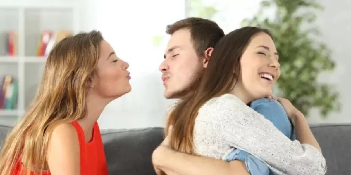 Veja signos que pensam no ex mesmo quando estão felizes com o atual - imagem 9577