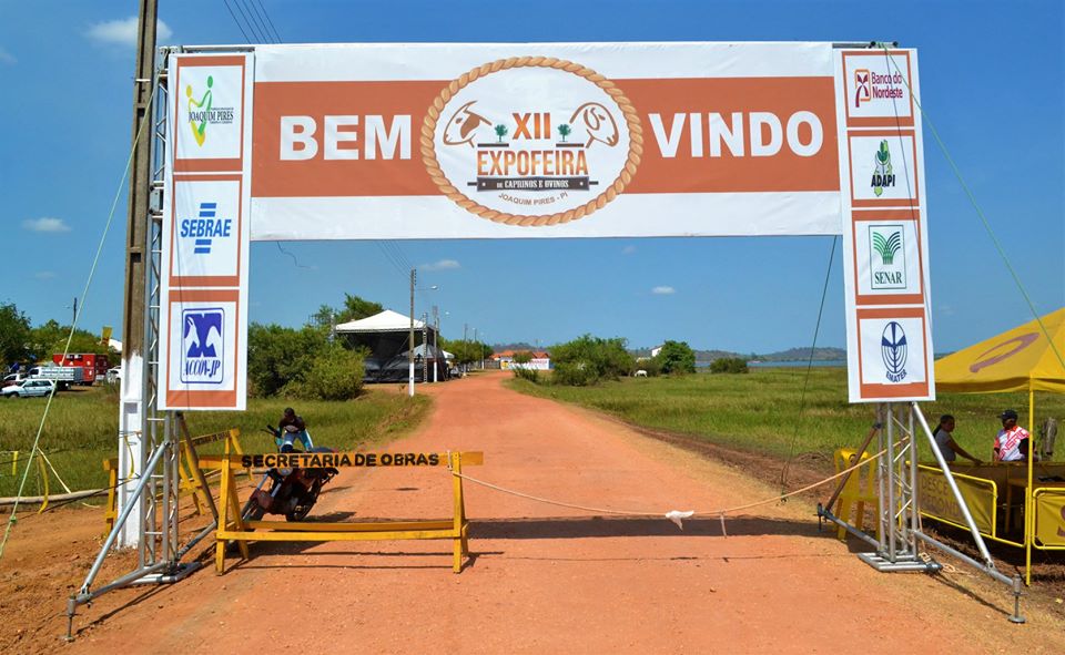 Prefeito Genival Bezerra faz abertura oficial da XII Expofeira de Caprinos e Ovinos - Imagem 5