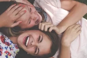 Veja os melhores amigos de cada signo do zodíaco. Possuem afinidades - imagem 9790