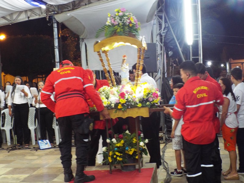 Muitos fieis de outras cidades vieram prestigiar a 2ª novena da Imaculada Conceição  - Imagem 22