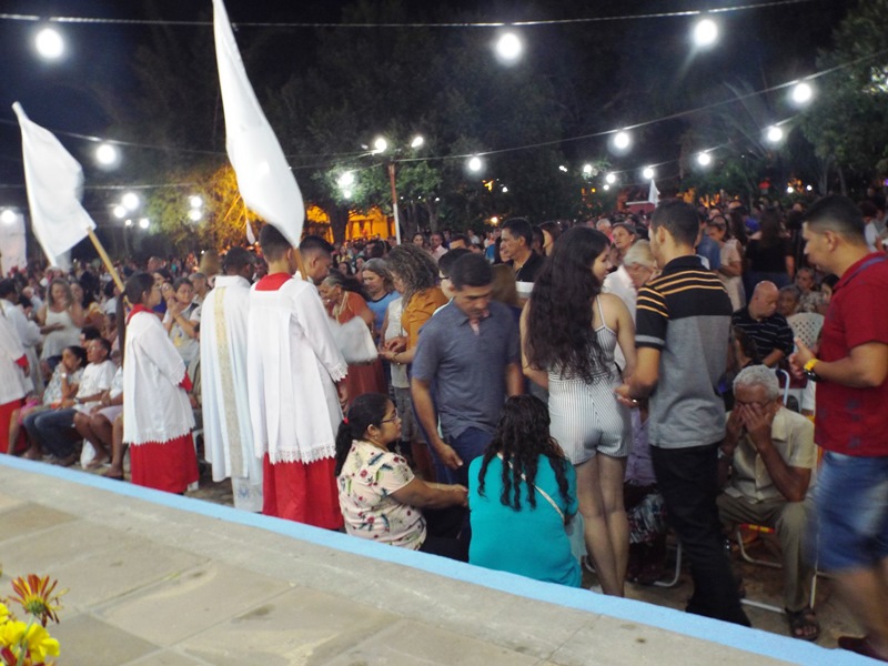 Muitos fieis de outras cidades vieram prestigiar a 2ª novena da Imaculada Conceição  - Imagem 50