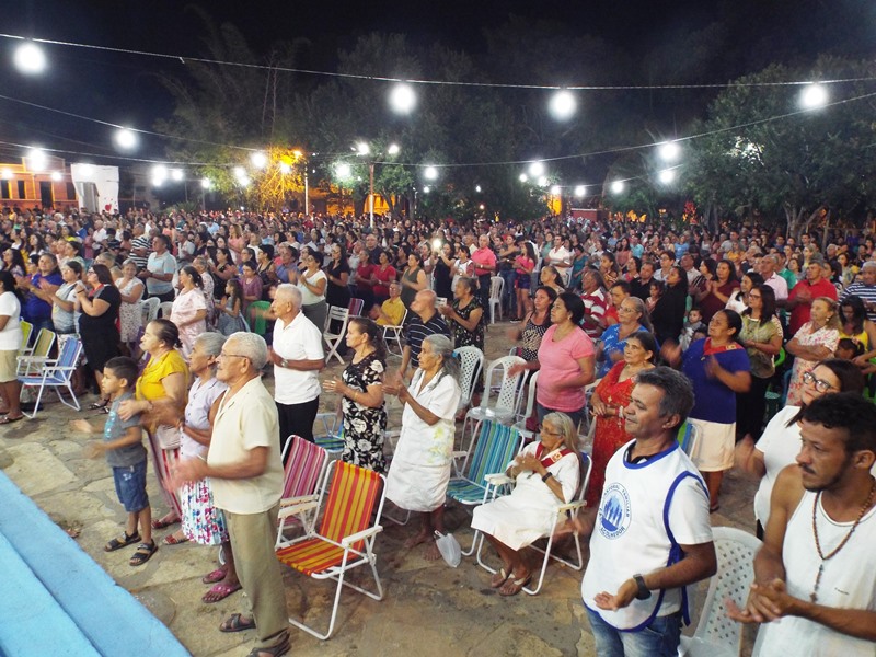 Muitos fieis de outras cidades vieram prestigiar a 2ª novena da Imaculada Conceição  - Imagem 4