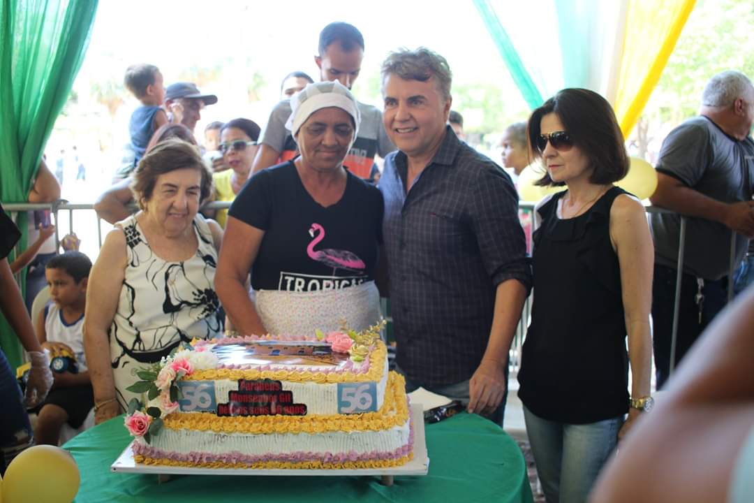 Um festival de criatividade e gostosuras no corte e distribuição dos bolos de aniversário de Monsenhor Gil  - Imagem 25