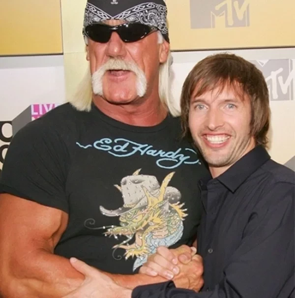 Confira as fotos mais constrangedoras de famosos com seus fãs  - imagem 12507